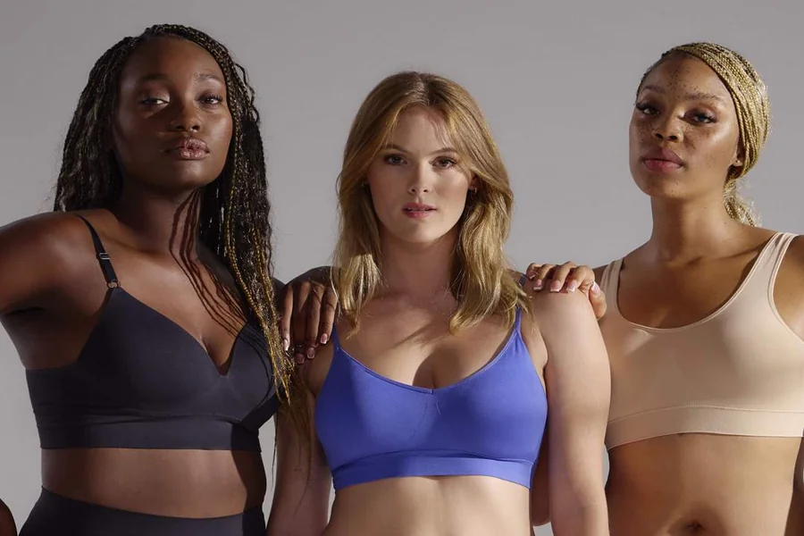 Why Seamless Basewear Is the Future of Innerwear